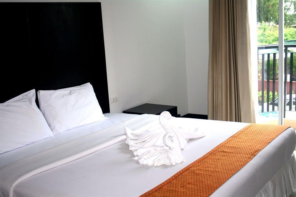 Noble House - 200 Meters Patong Beach Phuket Kültér fotó