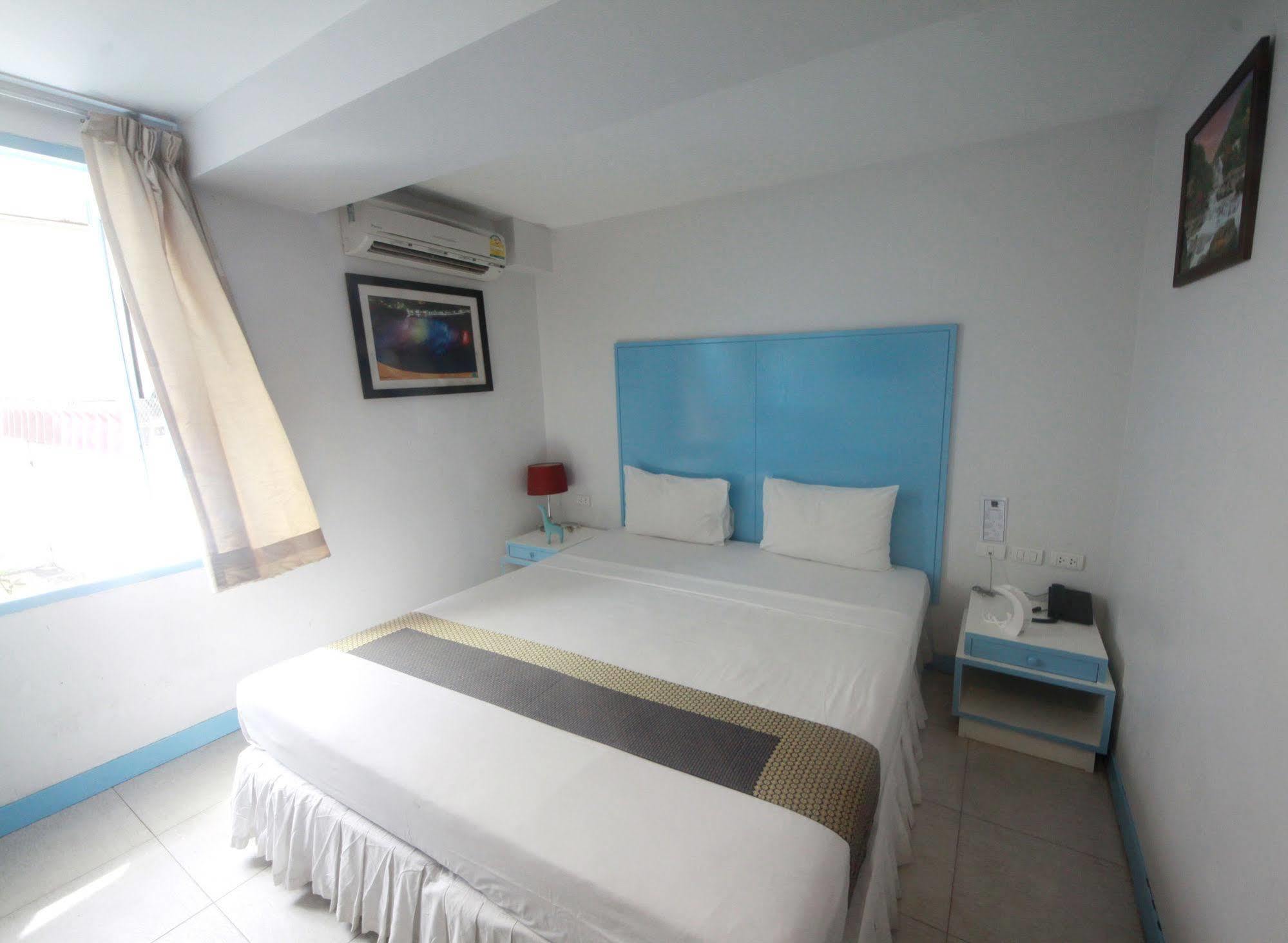 Noble House - 200 Meters Patong Beach Phuket Kültér fotó